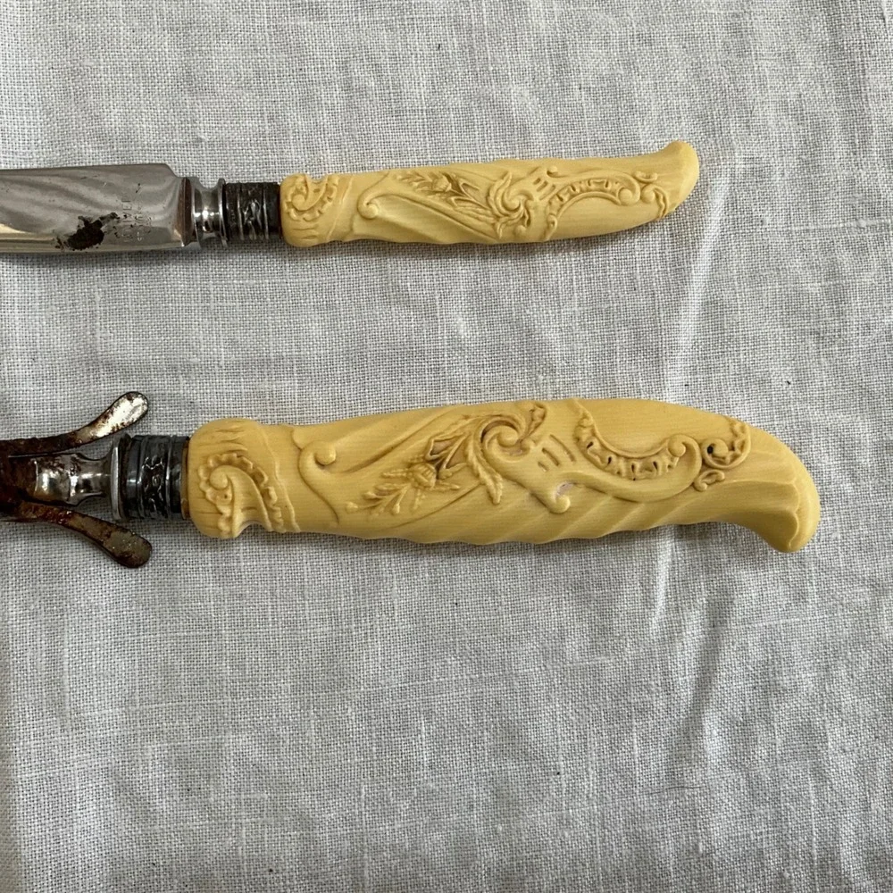 Universal Vintage Carving Set Faux Bone Celluloid Floral Scroll Stainless Steel‎